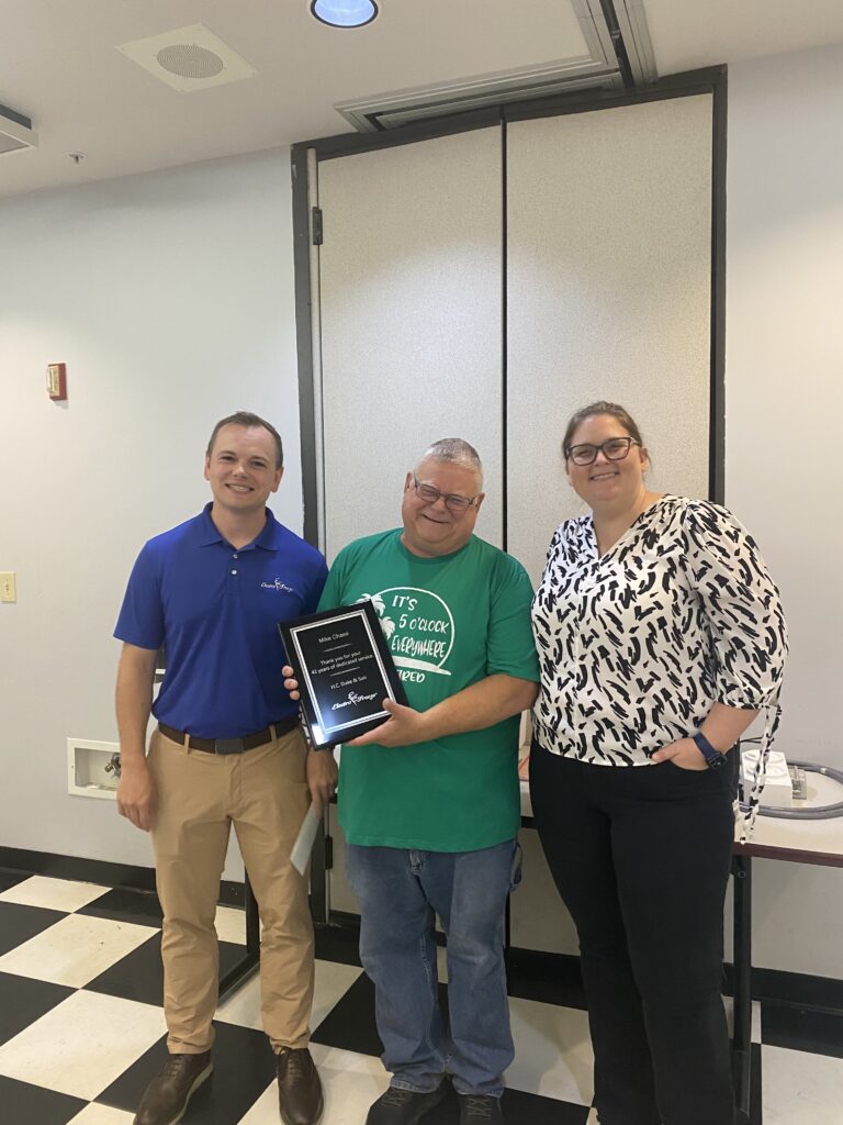 Electro Freeze&reg; employee retires after 43 years of service in the engineering department